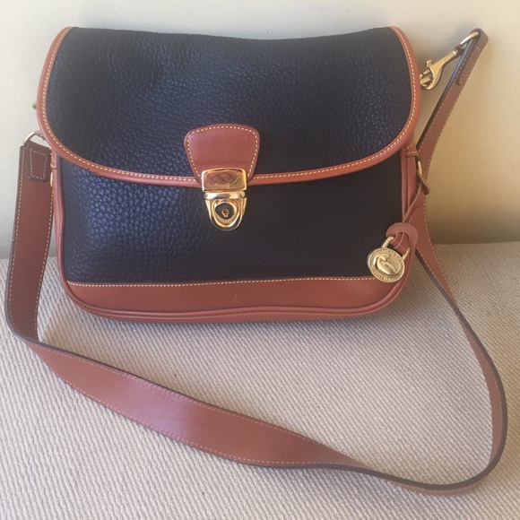 Dooney & Bourke purse vintage excellent condition black tan - Picture 1 of 8